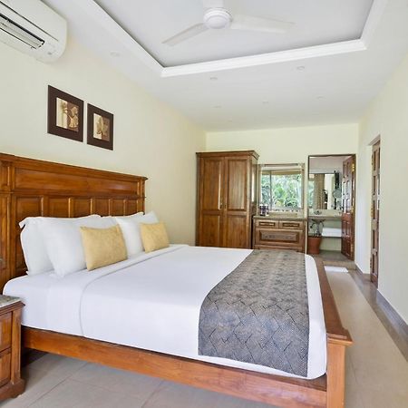 De Mandarin Beach Resort Suites & Villas, Candolim Ngoại thất bức ảnh