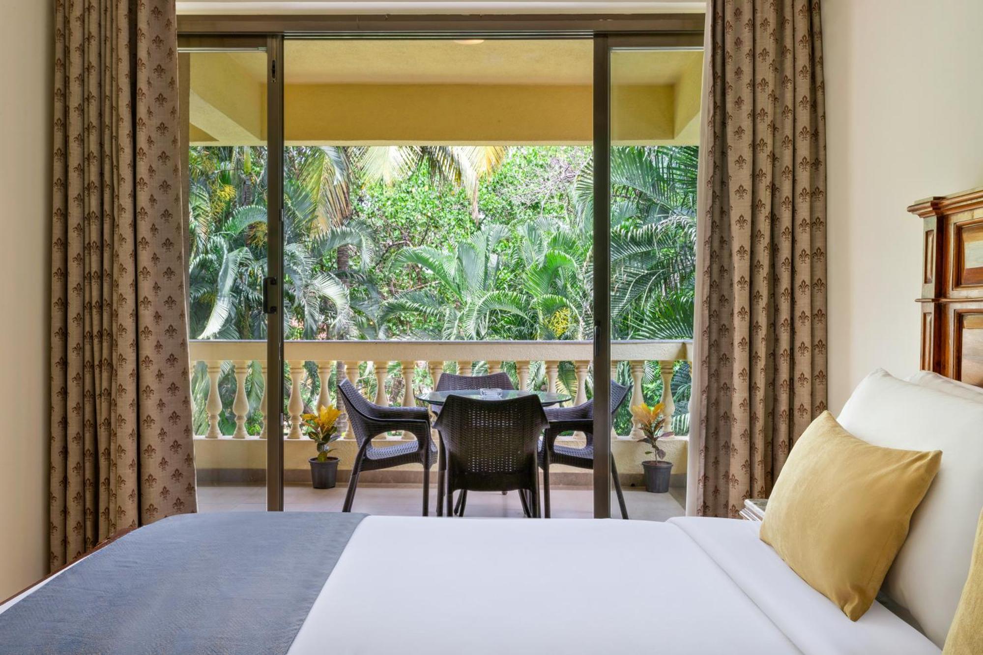 De Mandarin Beach Resort Suites & Villas, Candolim Ngoại thất bức ảnh